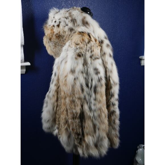 2 die 4 Gorgeous Heavily Spotted Bobcat Lynx Hooded Fur Coat Jacket - Picture 5 of 7